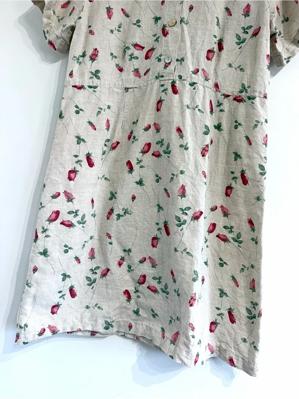 Sunbelt Vintage Beige Floral Shirt Dress with Red Rose Print linen